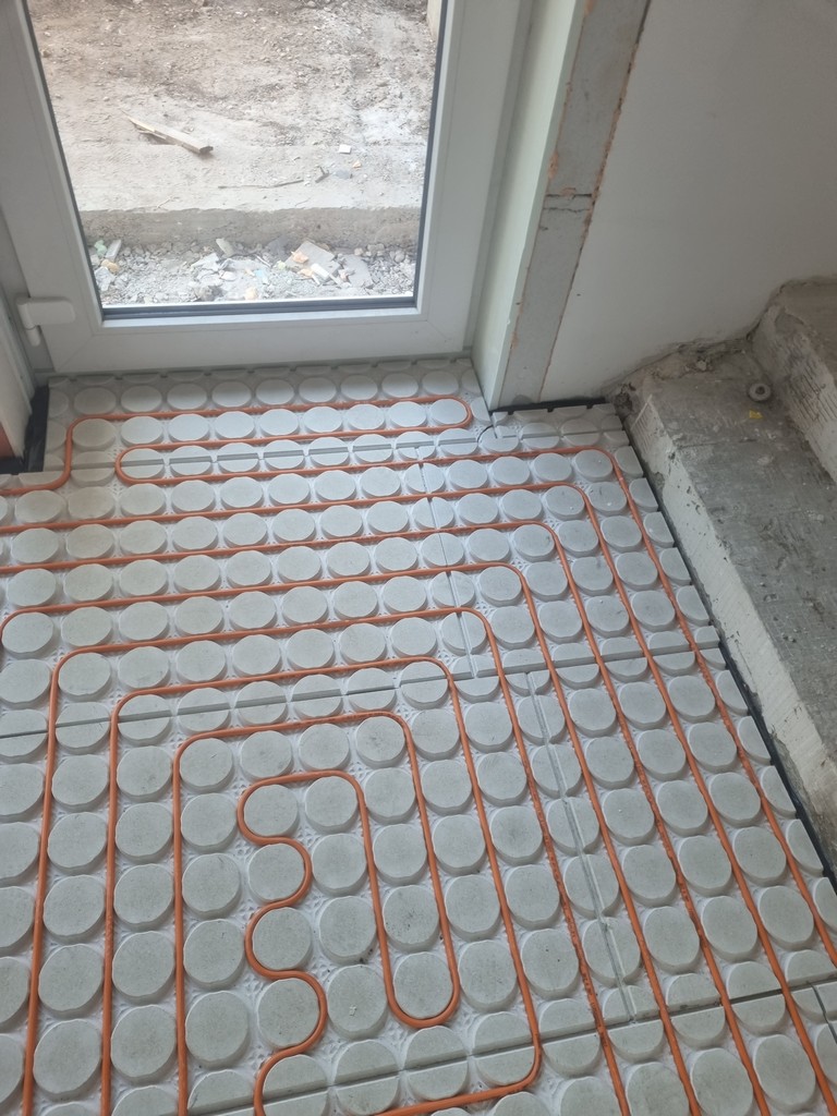 Ogrevanje – radiatorji in talno gretje – izvedeno delo 11, Ljubljana