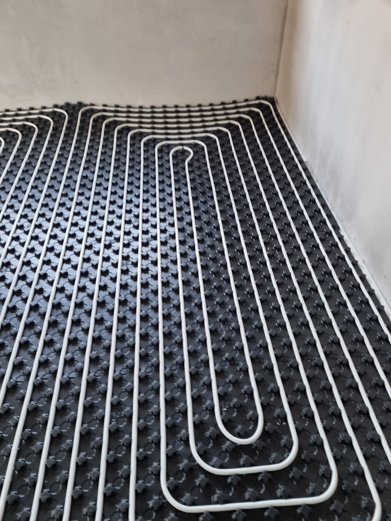 Ogrevanje – radiatorji in talno gretje – izvedeno delo 23, Ljubljana