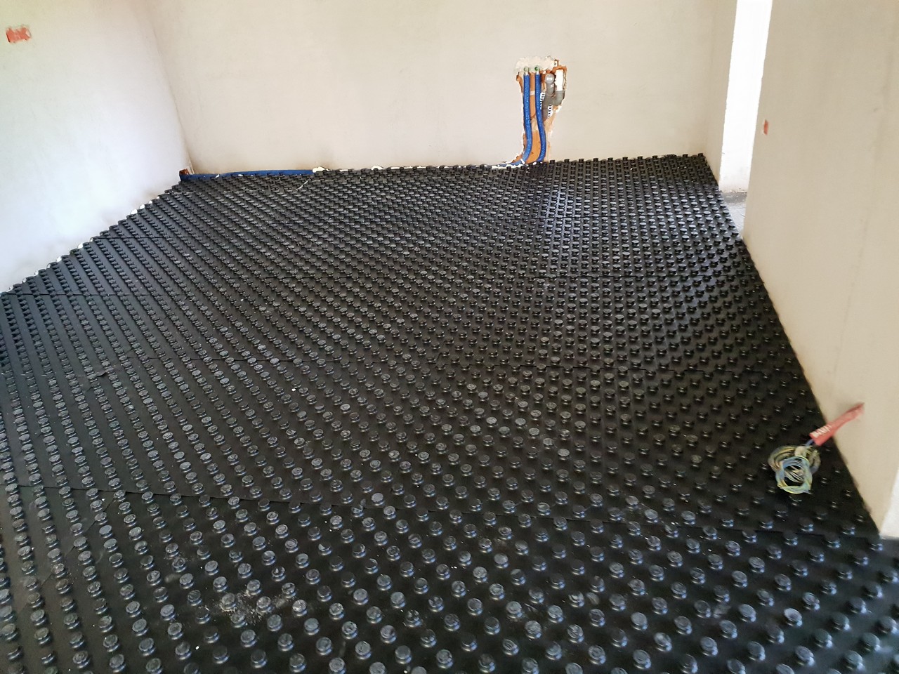 Ogrevanje – radiatorji in talno gretje – izvedeno delo 27, Ljubljana